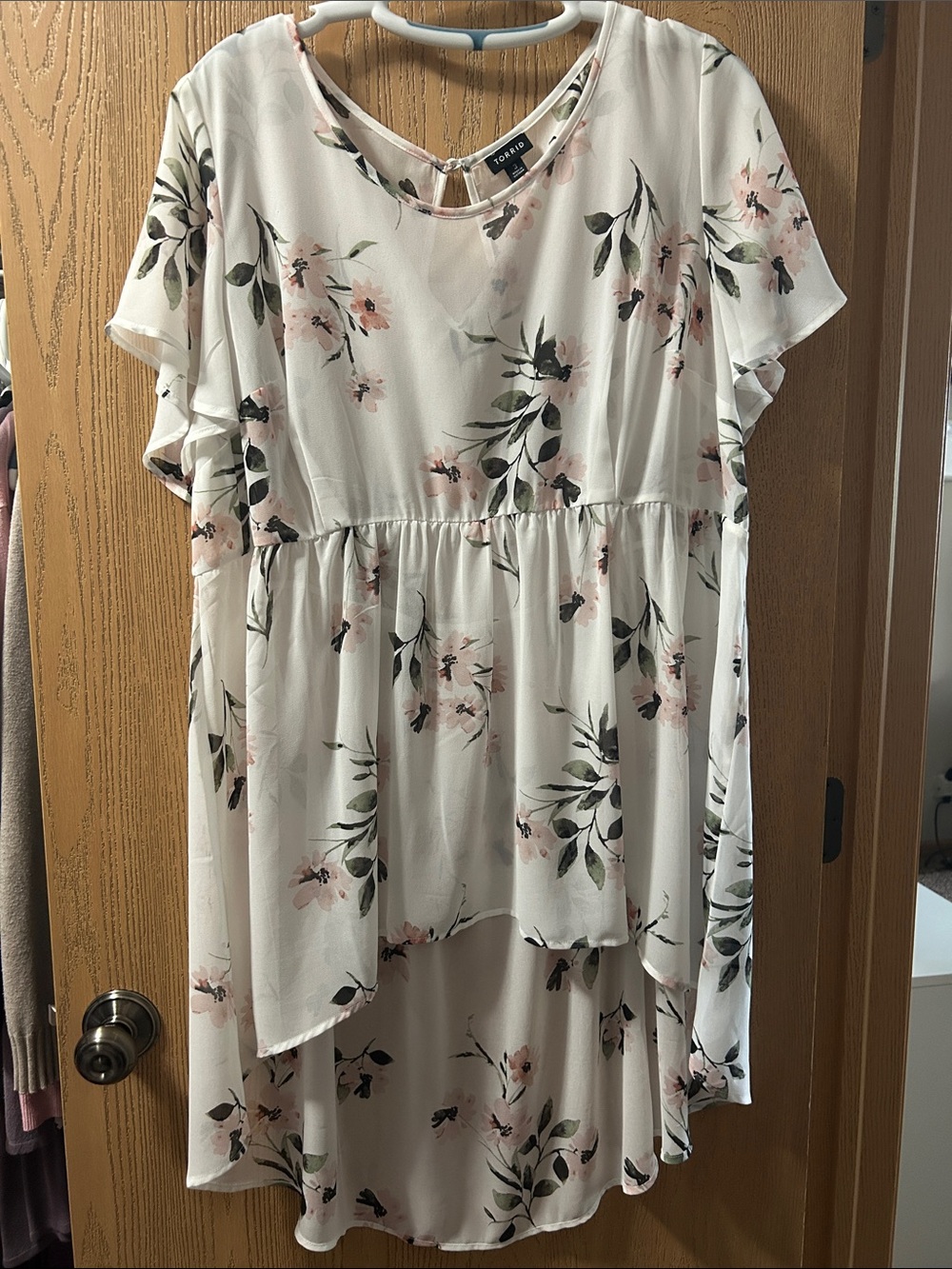 torrid Cream Floral High-Low Babydoll Blouse